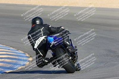 media/Jan-08-2022-SoCal Trackdays (Sat) [[1ec2777125]]/Turn 10 Backside (930am)/